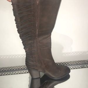 Mossimo Heeled Boots